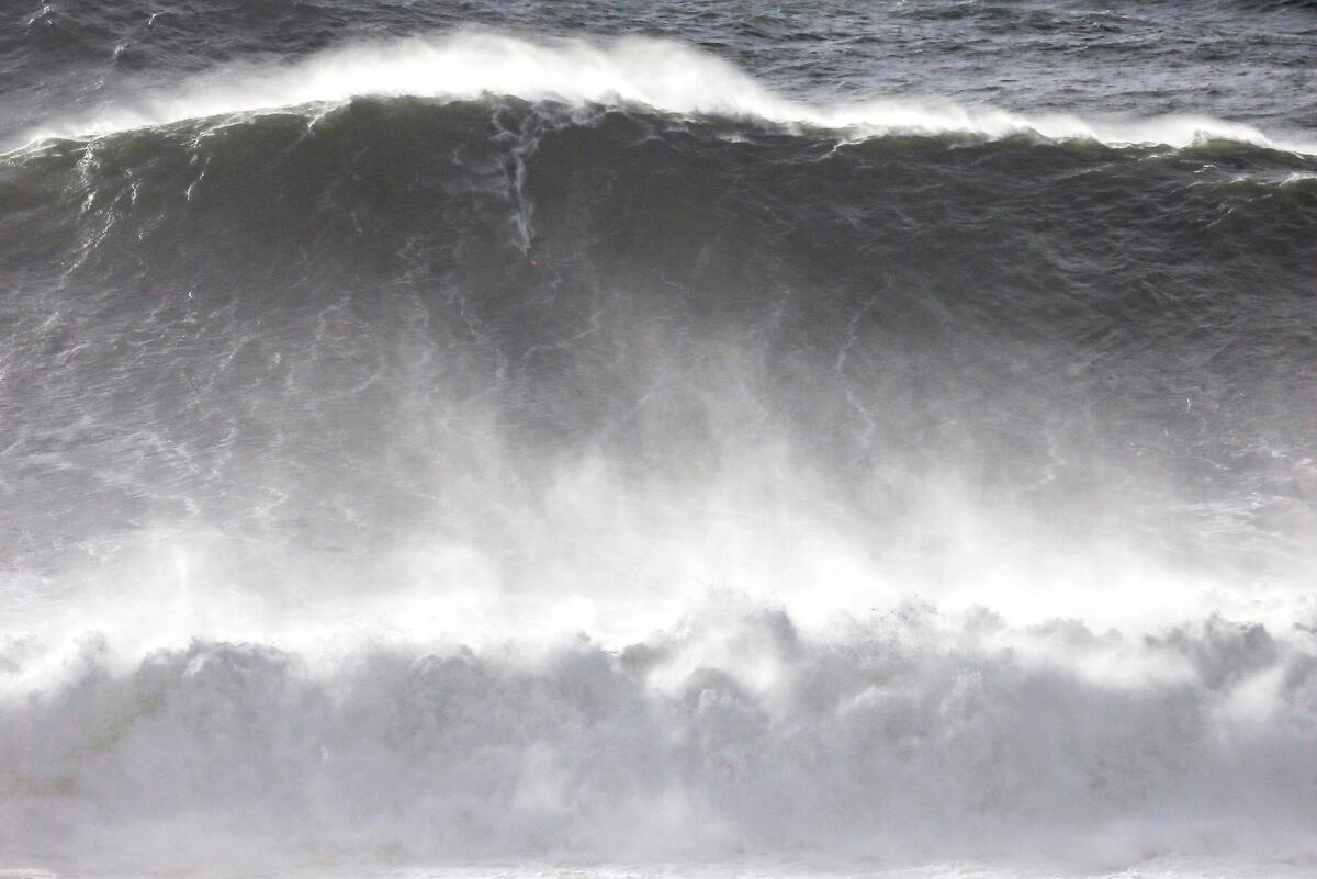 2020 XXL Biggest Wave Entry: Francisco Porcella at Nazaré 1