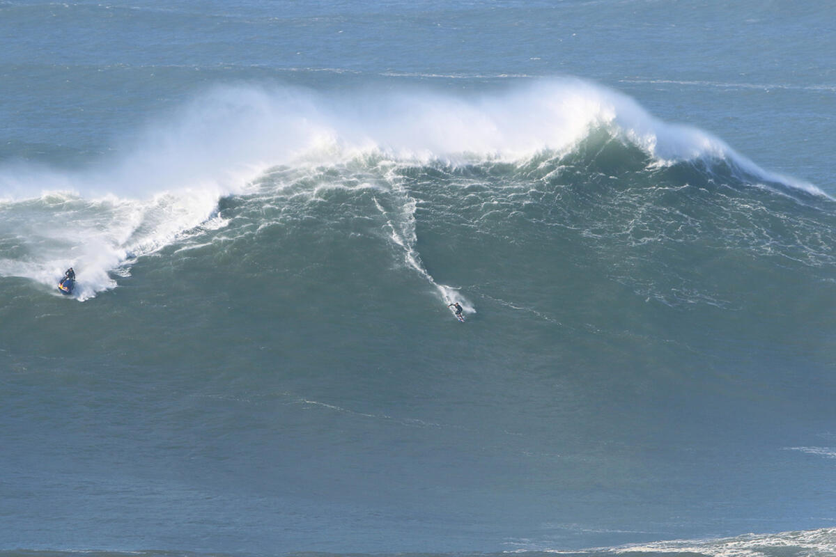 2020 XXL Biggest Wave Entry: Kai Lenny at Nazaré 1