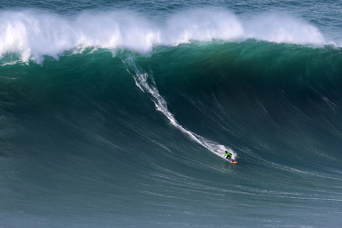 2020 XXL Biggest Wave Entry: Carlos Burle at Nazaré A