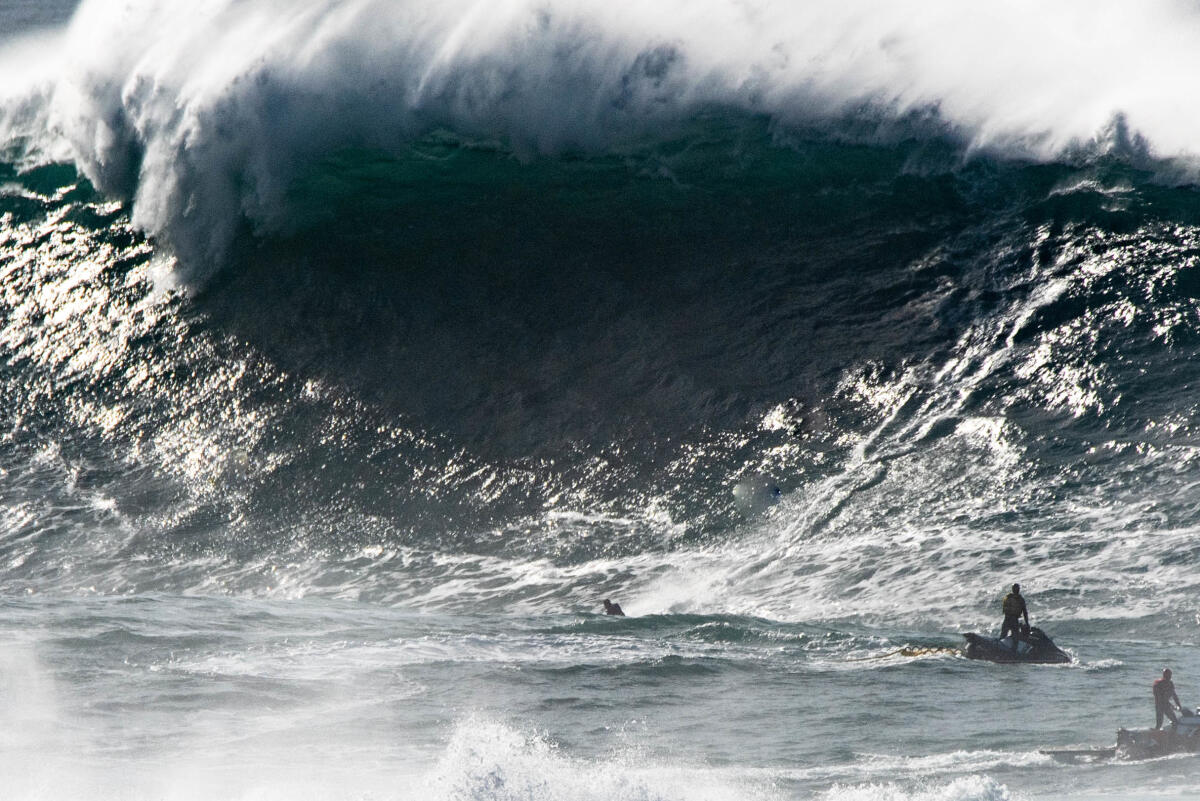 2020 XXL Biggest Wave Entry: Andrew Cotton at Nazaré 2