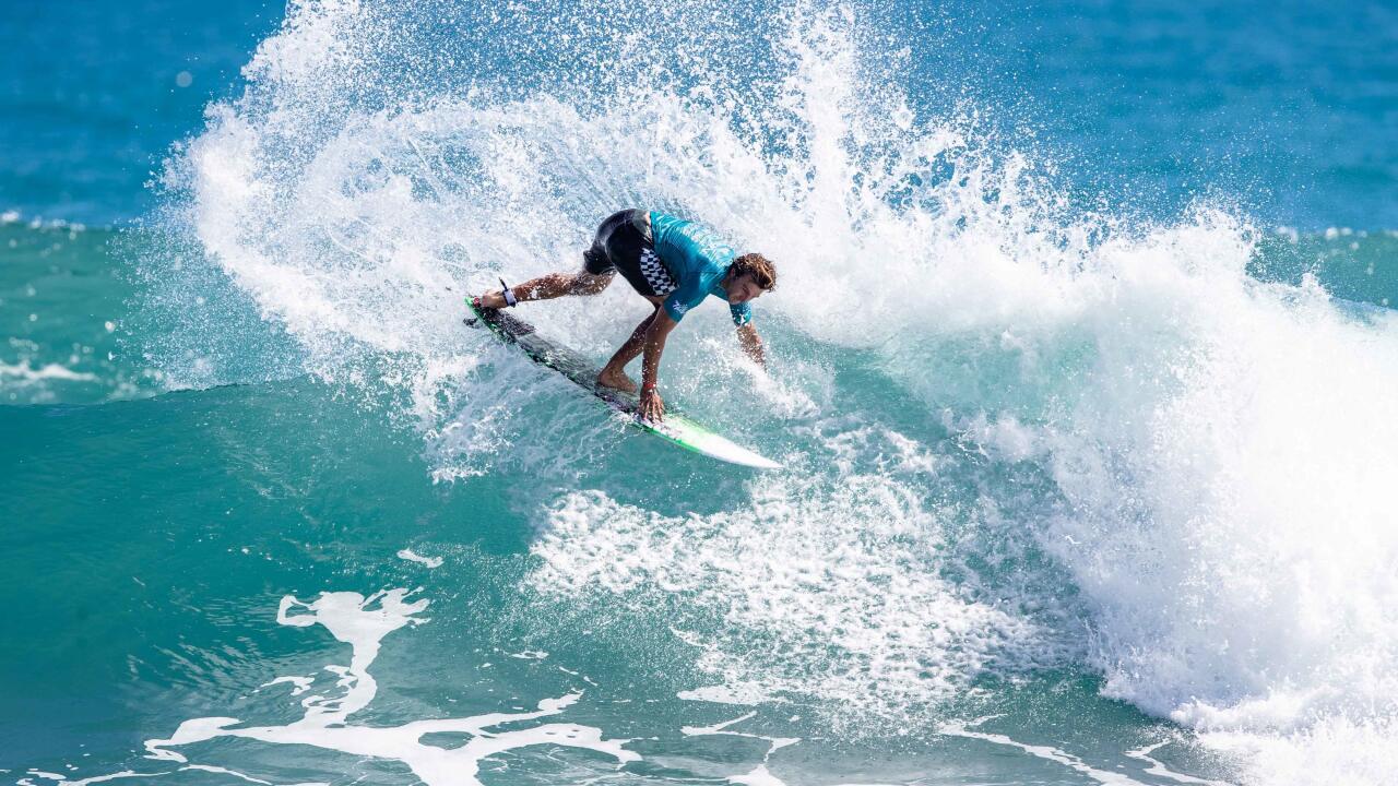 Giorgio Gomez Surfer Bio | Age, Height, Videos & Results | World Surf ...
