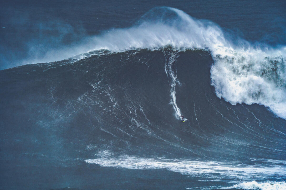 2020 XXL Biggest Wave Entry: Caio Vaz at Nazaré 2