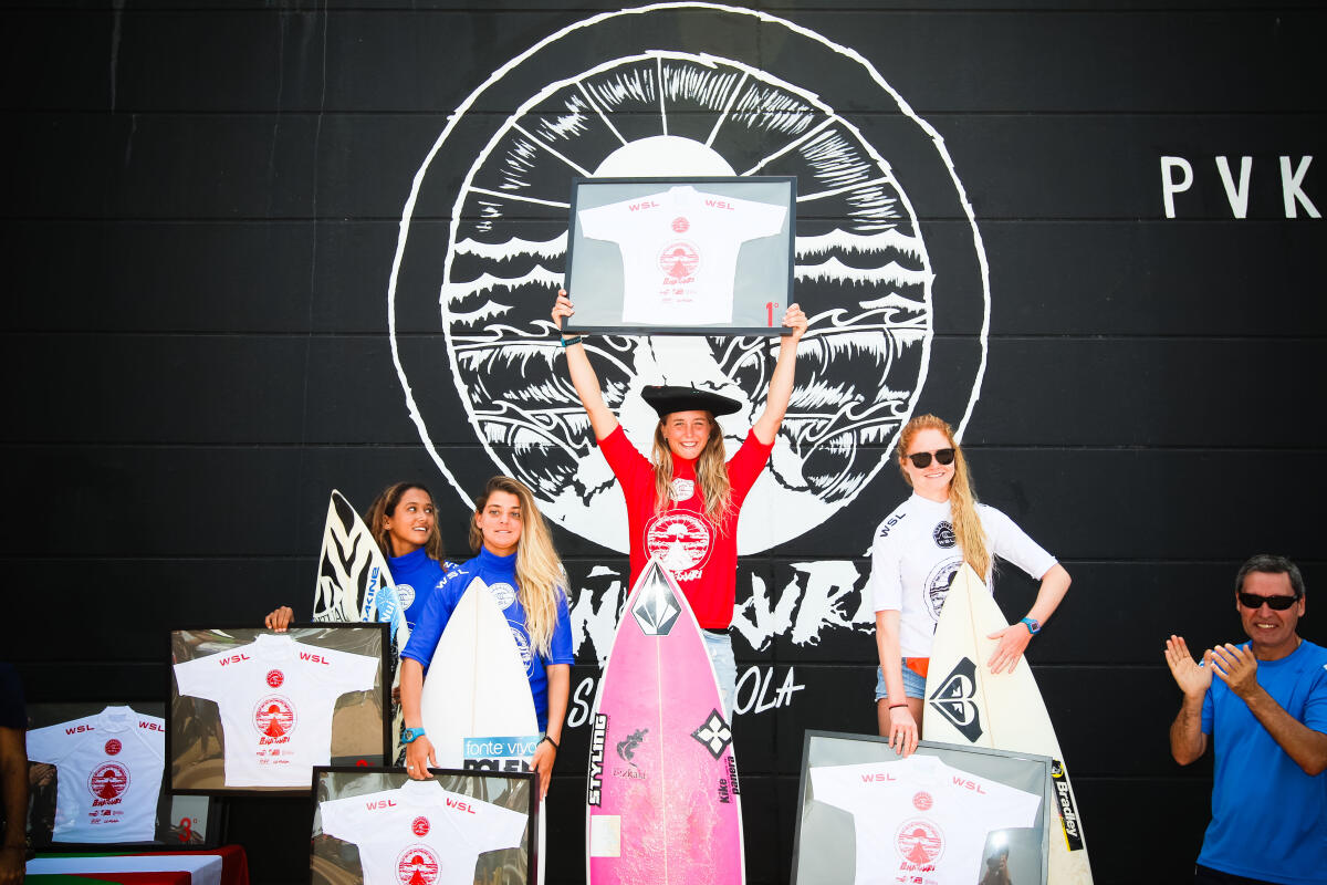 Girls podium in Pena Txuri Junior Pro 2015