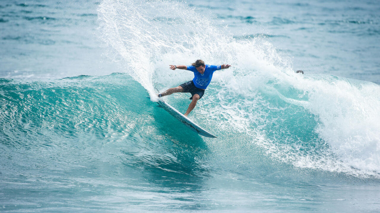 Michael Dunphy Surfer Bio | Age, Height, Videos & Results | World Surf ...
