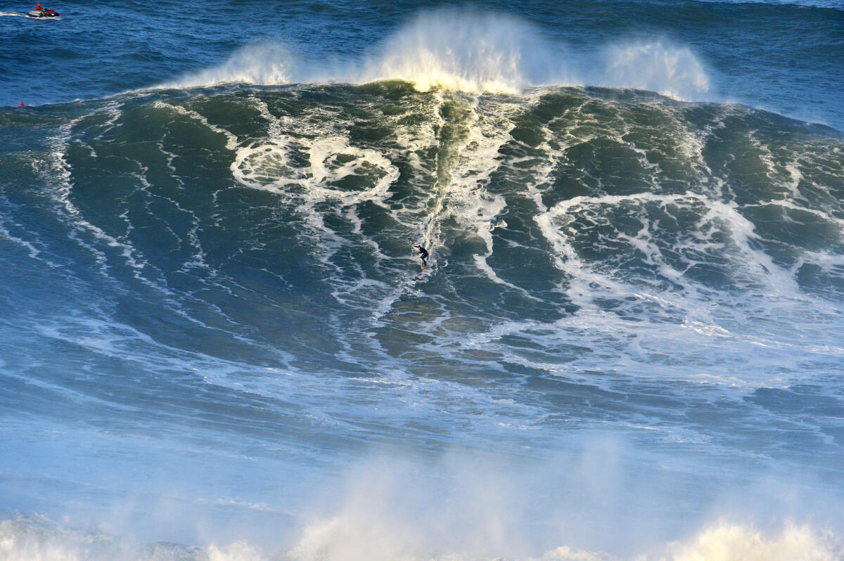 2019 XXL Biggest Wave Entry: Trevor Sven Carlson at Nazaré