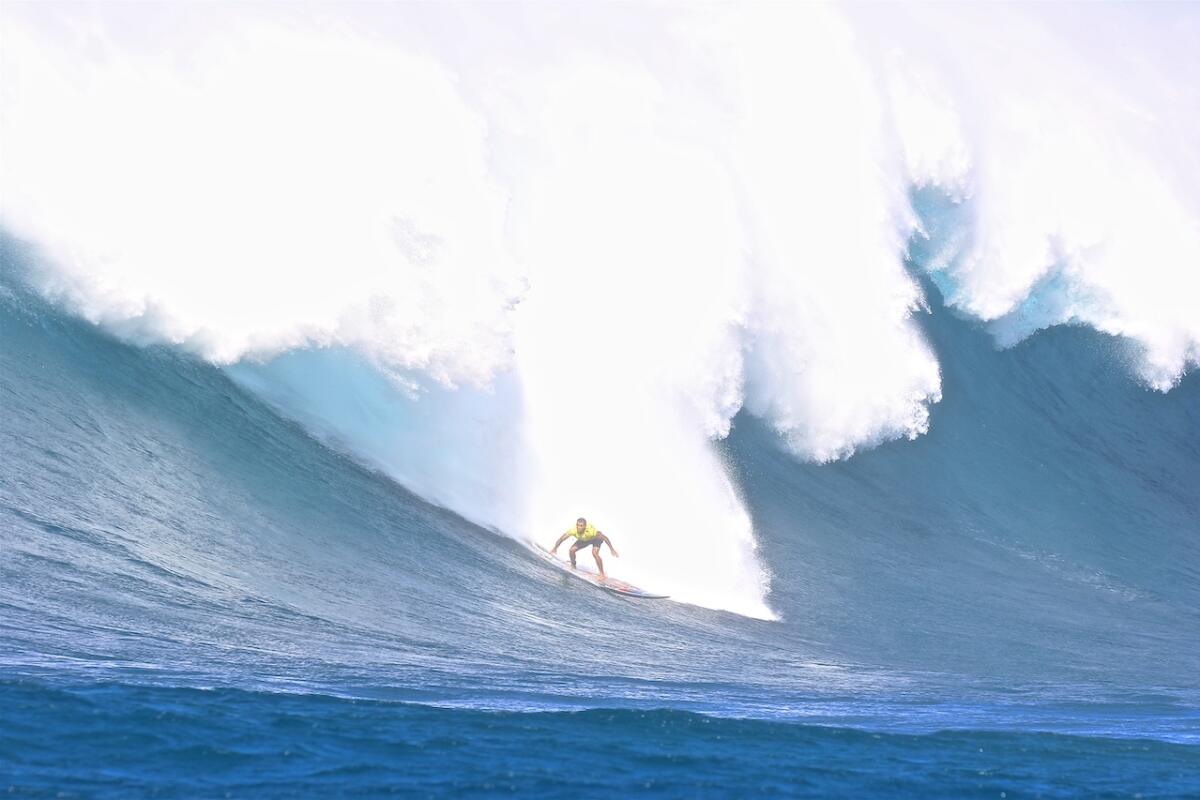 2020 Men's Paddle Nominee: Billy Kemper at Jaws 2