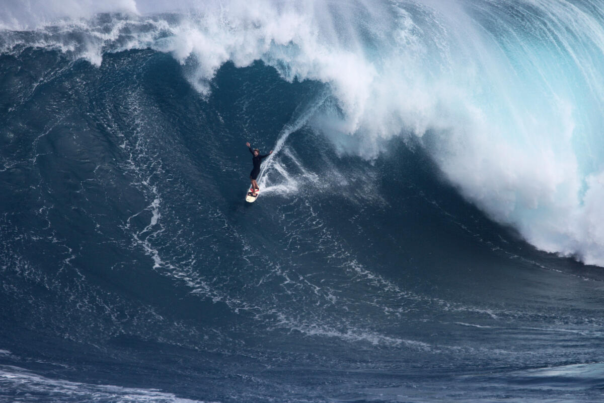 Shaun Walsh at Jaws (B) - 2016 TAG Heuer Biggest Wave