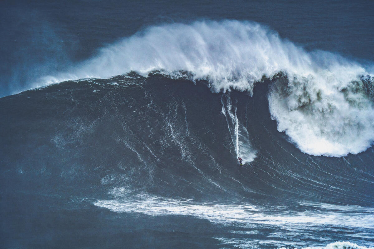 2020 XXL Biggest Wave Entry: Caio Vaz at Nazaré 4