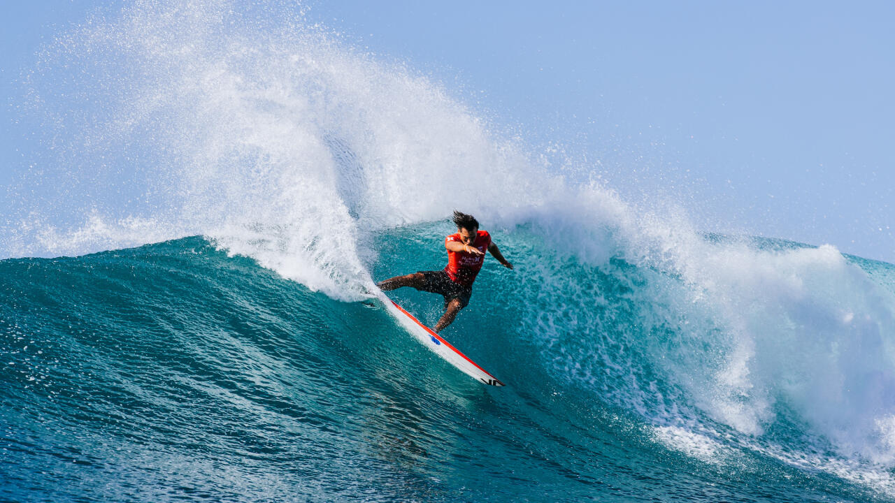 Team Hurley )( Takes the Win for Men at Hurley Pro Sunset Beach