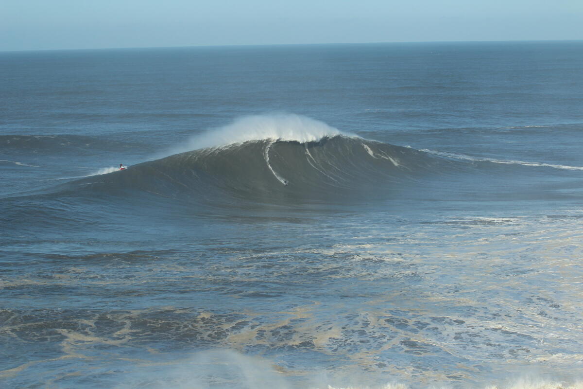 Nazare Has a Right, A Very Big Right