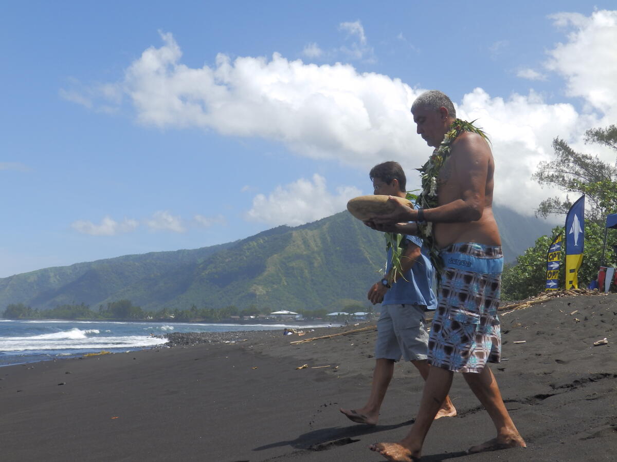 Bert Ishimaru & Ralph from the Tahitian Surfing Federation