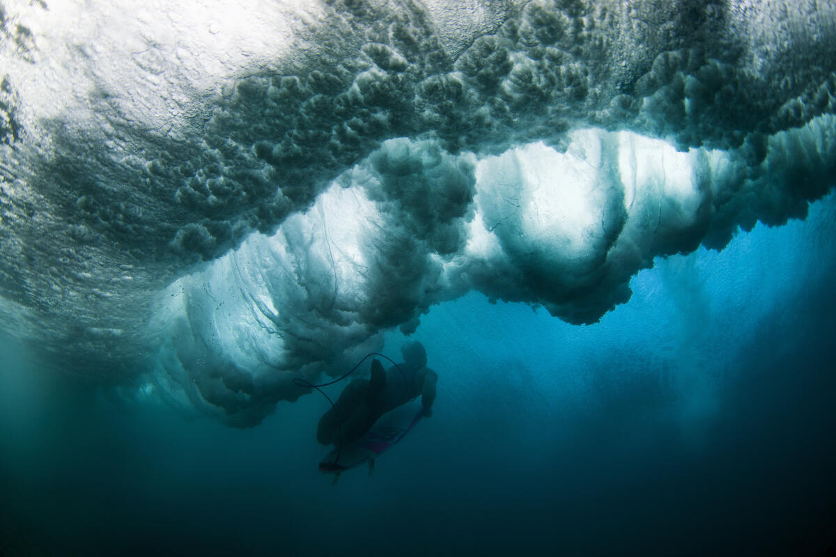 Underwater freesurf