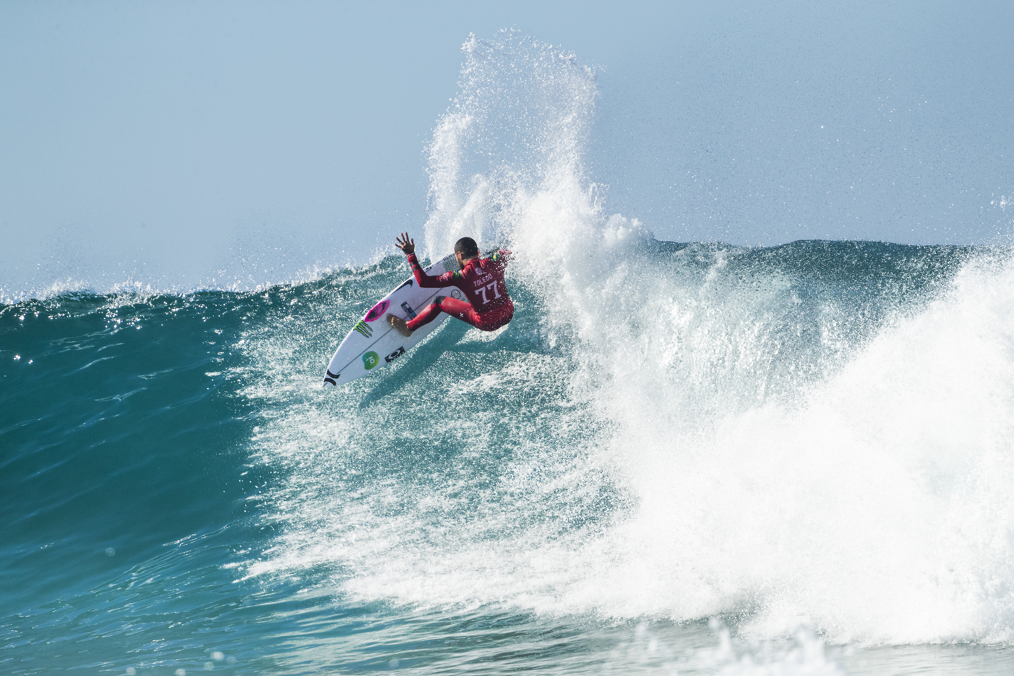 filipe toledo surfing