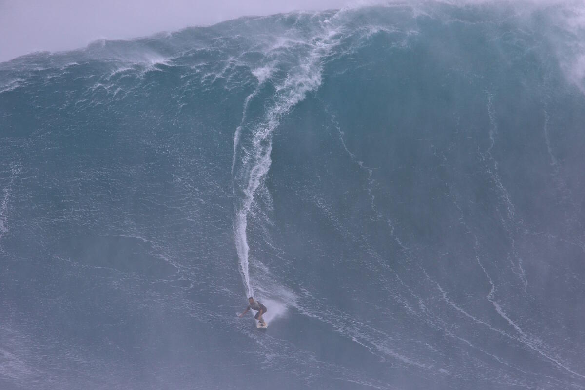 Axi Muniain at Jaws - 2016 TAG Heuer Biggest Wave