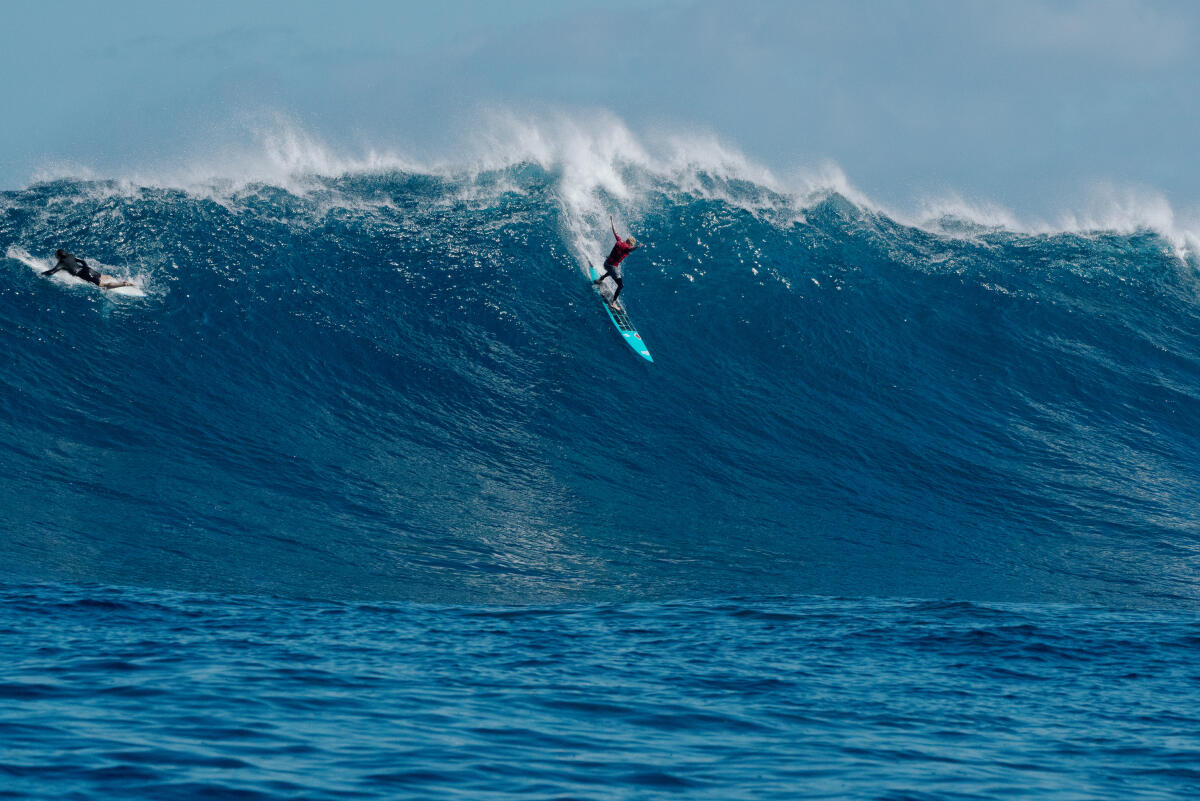 2020 Women's Paddle Entry: Keala Kennelly at Jaws