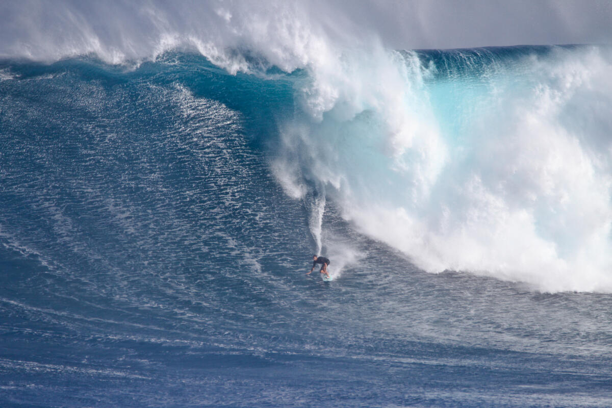 2020 XXL Biggest Wave Entry: Ian Walsh at Jaws 2