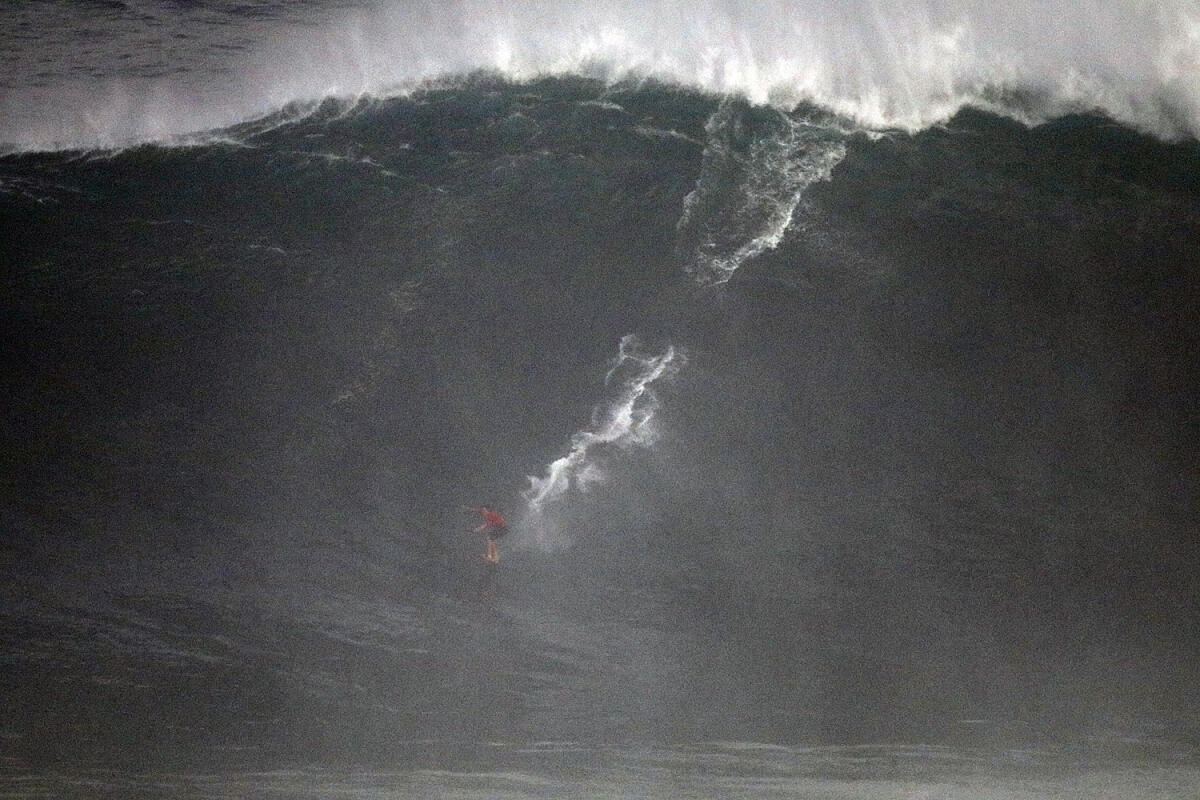 2018 XXL Biggest Wave Entry: Kai Lenny at Jaws
