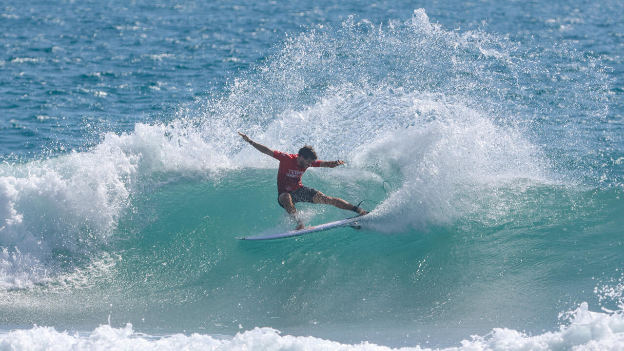Surfers G Art on X: Boas-vindas a Taiwan ! Surfe com Gigi e sua prancha , explore os metrôs chineses ! / X
