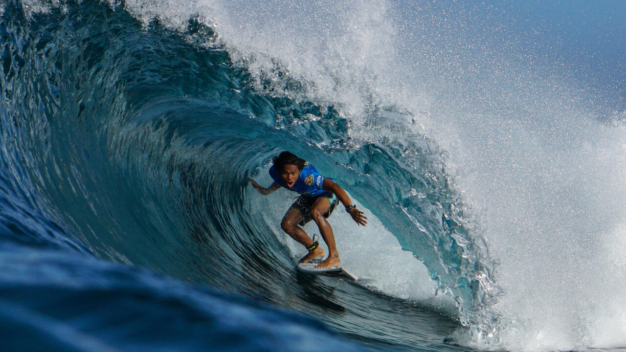 Philippine Surfing Federation: Cloud 9 local surfer wins 20th