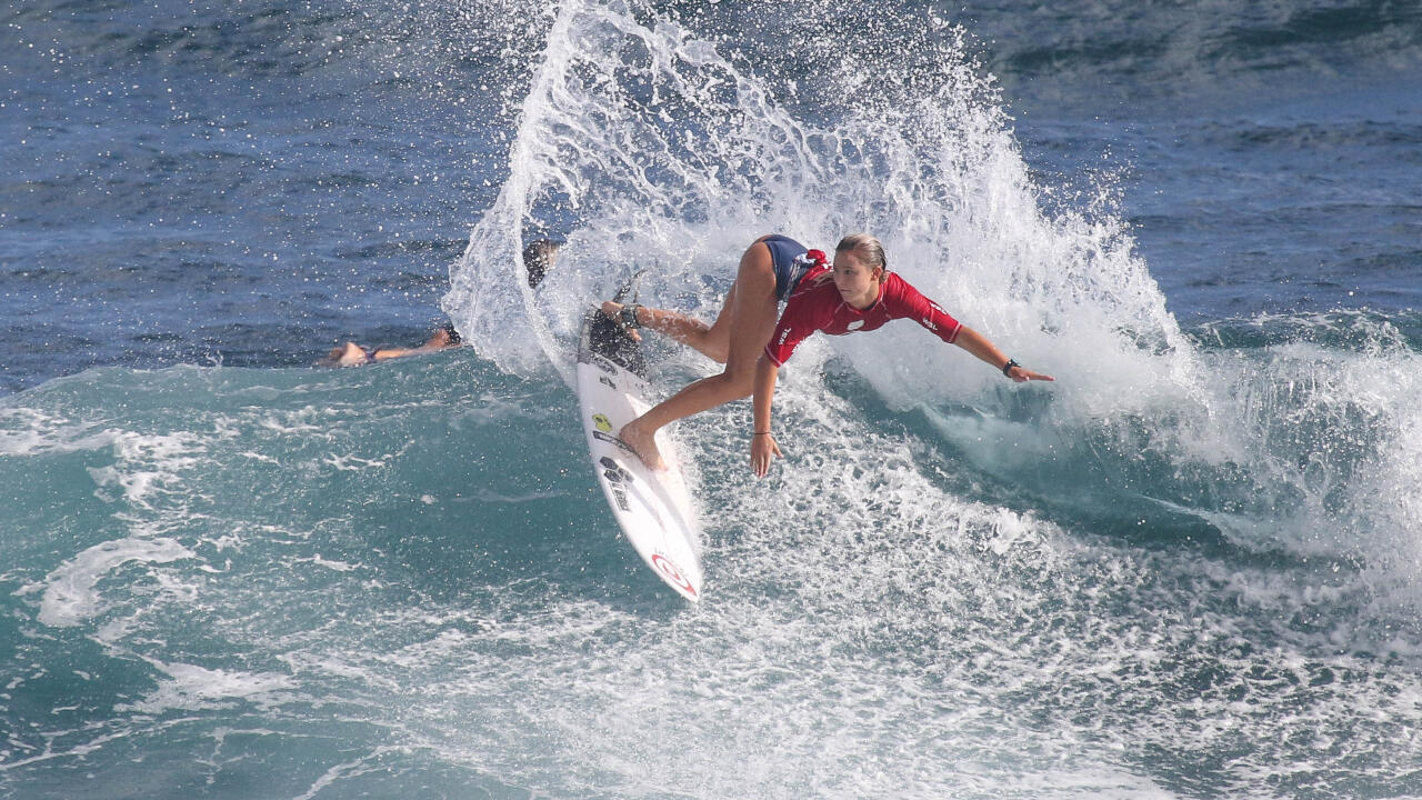 San Diego's Alyssa Spencer wins Super Girl Surf Pro
