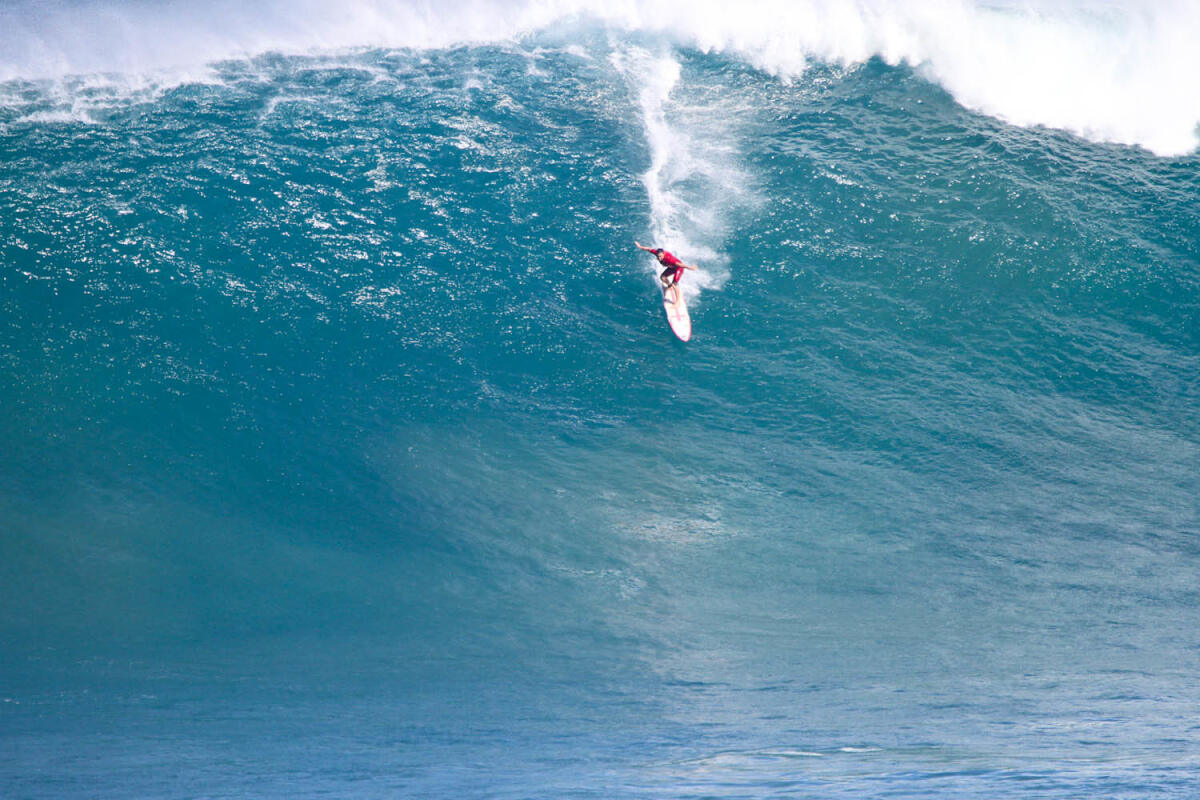 2018 Biggest Paddle Entry: Aaron Gold at Jaws by Lynton 3