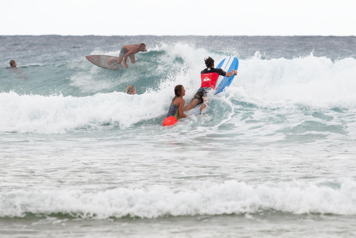 James Tobin goes surfing with Laura Enever and Courtney Conlogue