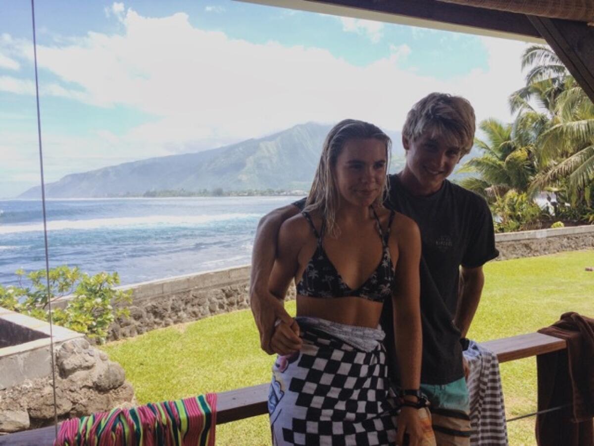Zoe and Matt in Tahiti
