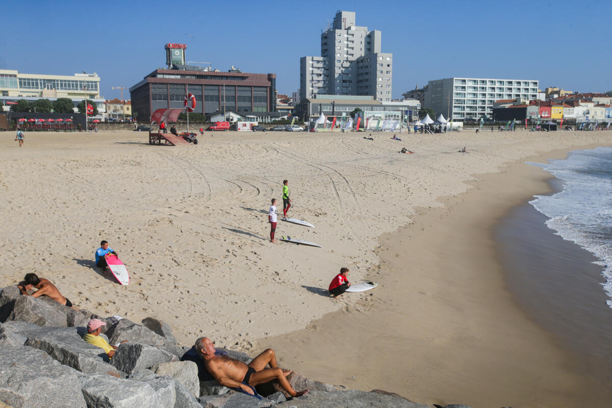 Contest site at Praia de Baia