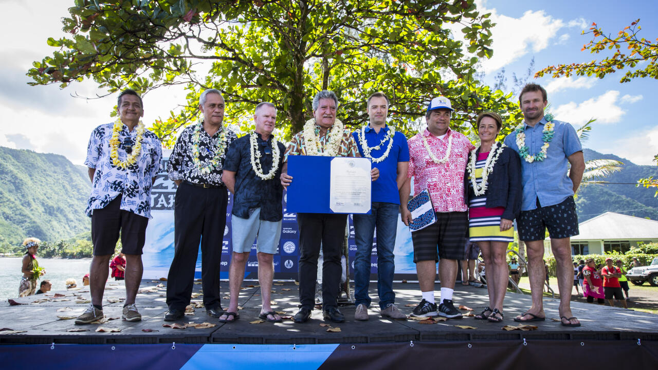 WSL Hawaii and Tahiti Nui Partners World Surf League
