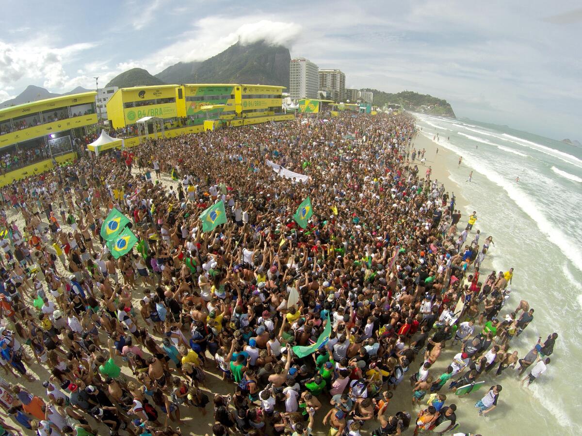 2015 Oi Rio Pro Beach Crowd