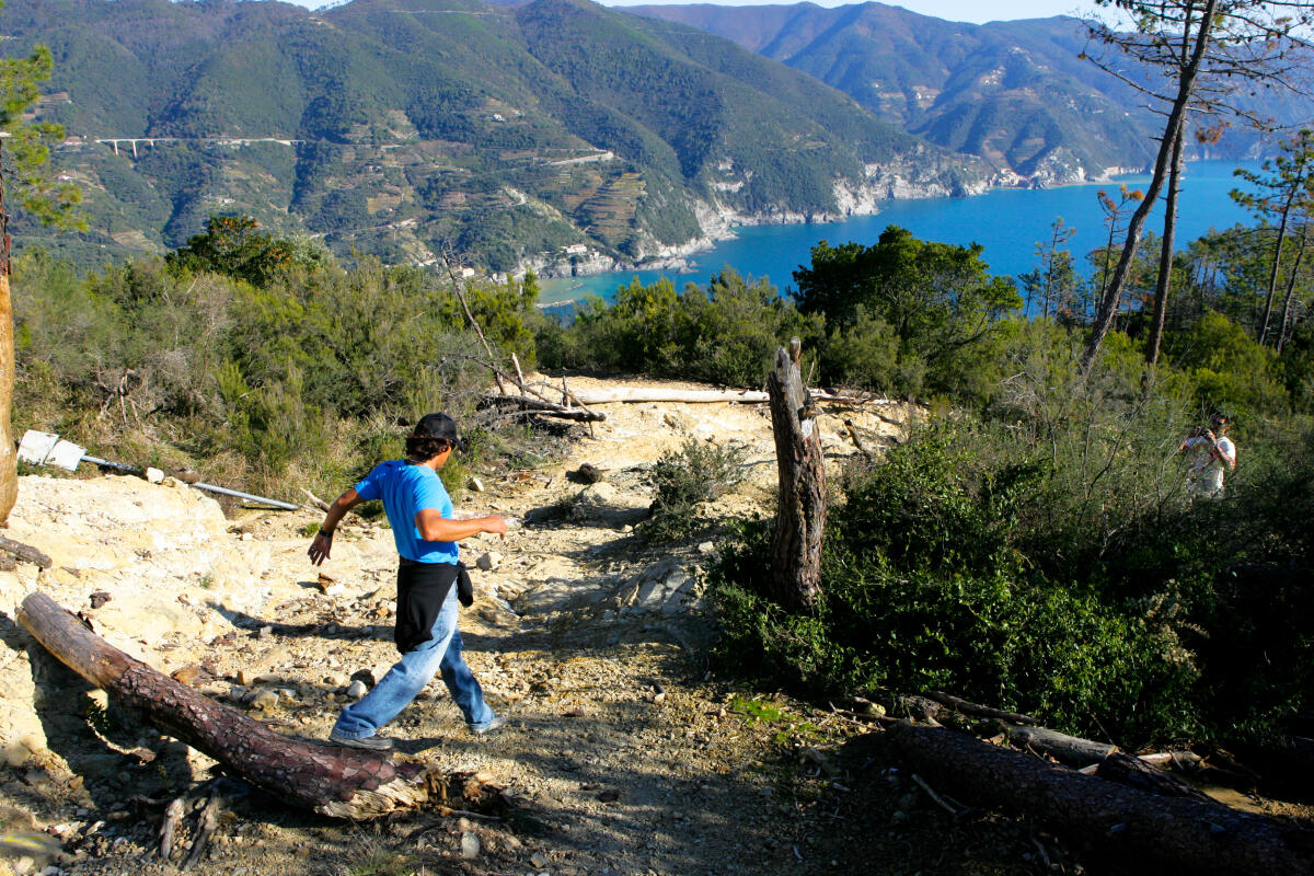 Trekking in Parco Mesco between levanto and Monterosso ( 3h) with Duane de Soto and Andre Derizans.