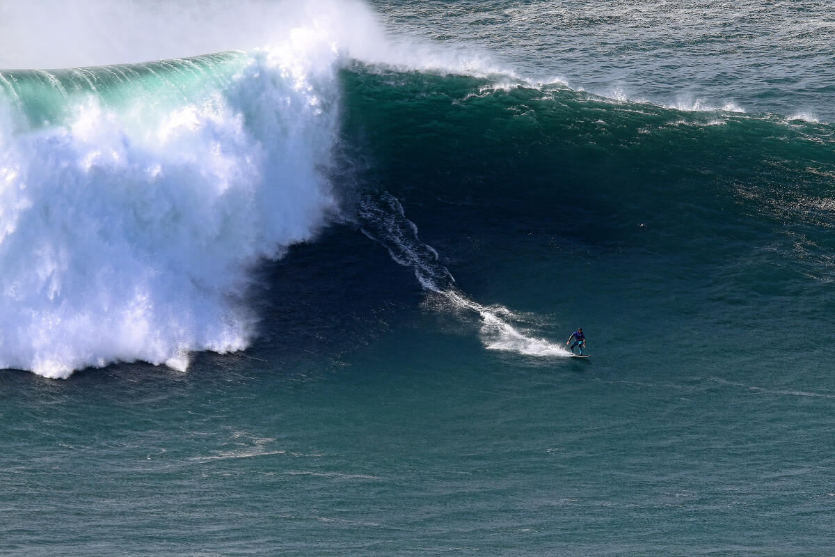 2020 XXL Biggest Wave Entry: Andrew Cotton at Nazaré 4