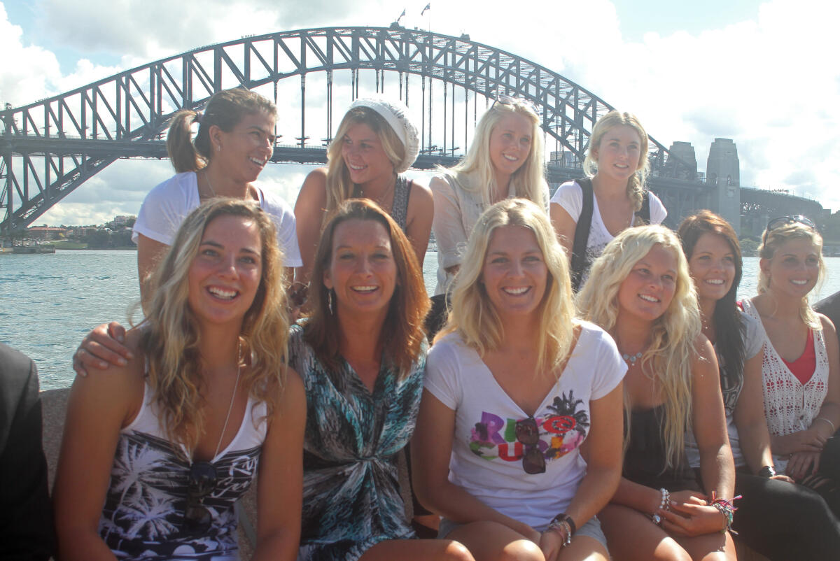 Slivana Lima (BRA) and Layne Beachley with a talented bunch of young trialists