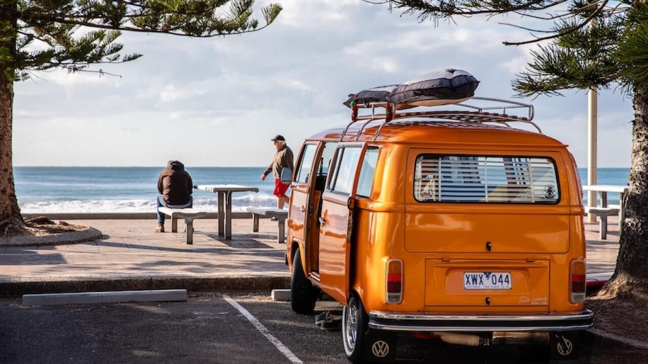van to travel australia