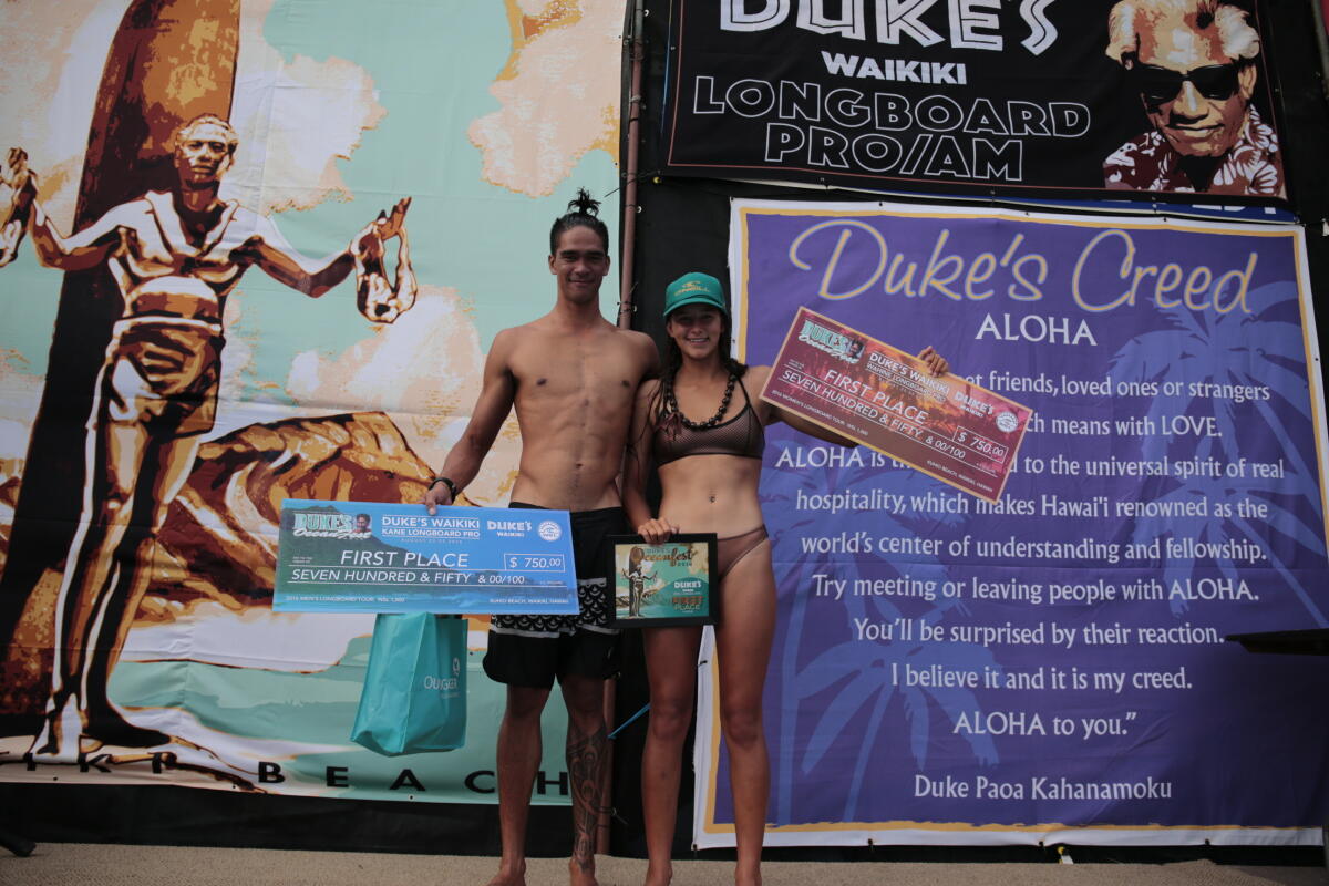 Nelson Ahina & Honolua Blomfield, winners at the 2016 Duke's Waikiki Longboard Pro